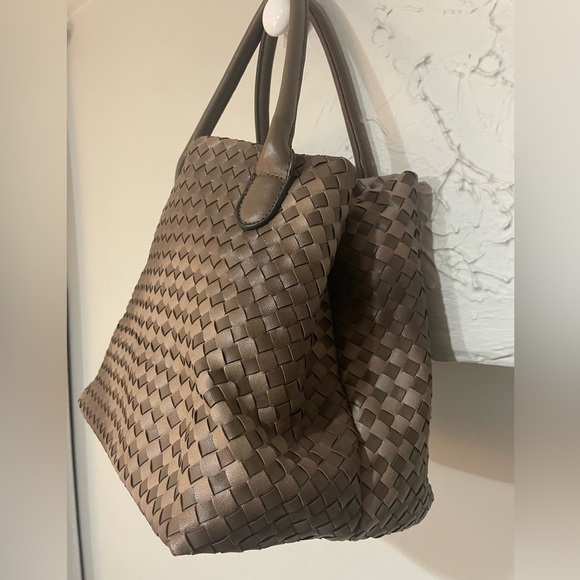 David Jones Basket Weave Brown Purse - Picture 10 of 10
